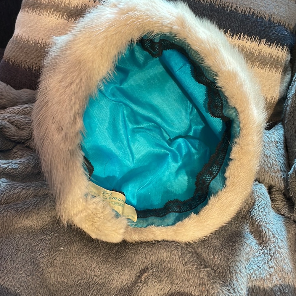 Genuine Mink fur vintage pillbox hat - Picture 8 of 10